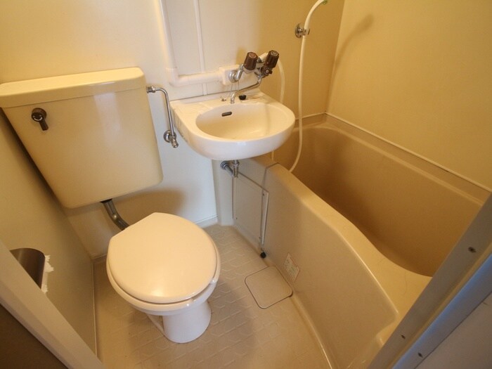 物件内観写真10　(トイレ)