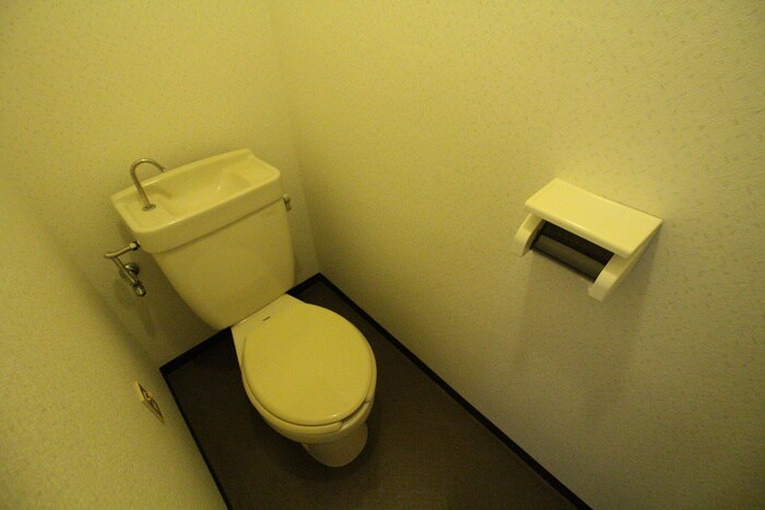 物件内観写真11　(トイレ)