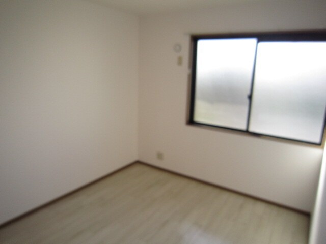 物件内観写真15　(居室)