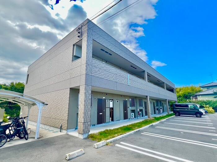 物件外観写真6　(外観写真)