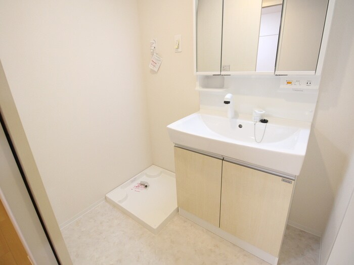 物件内観写真10　(洗面)