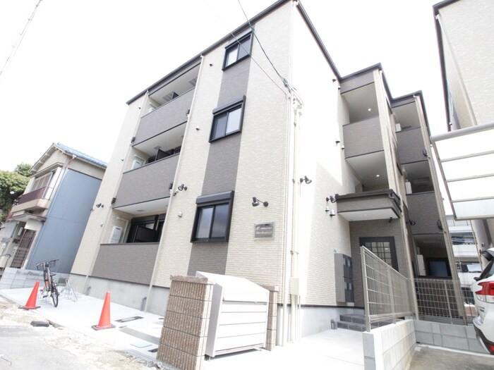 物件外観写真1　(外観写真)