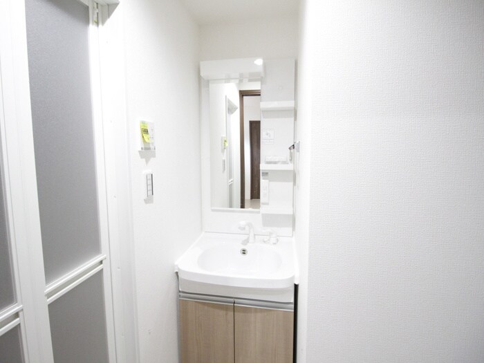 物件内観写真13　(洗面)