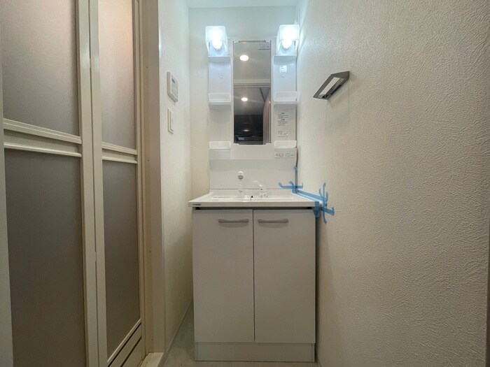 物件内観写真12　(洗面)