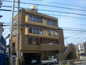土井ﾏﾝｼｮﾝ外観写真