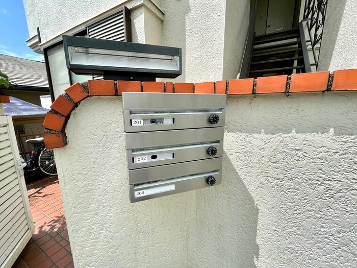 物件外観写真4　(建物設備)