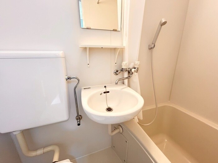 物件内観写真12　(洗面)