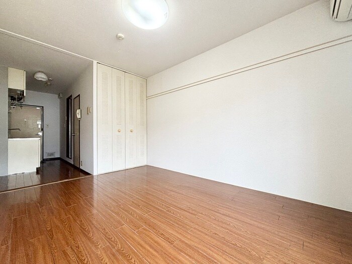 物件内観写真10　(居室)