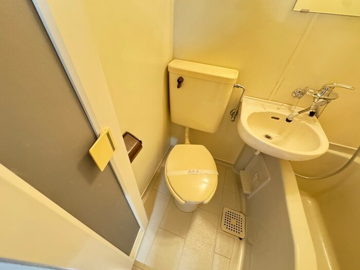 物件内観写真11　(トイレ)