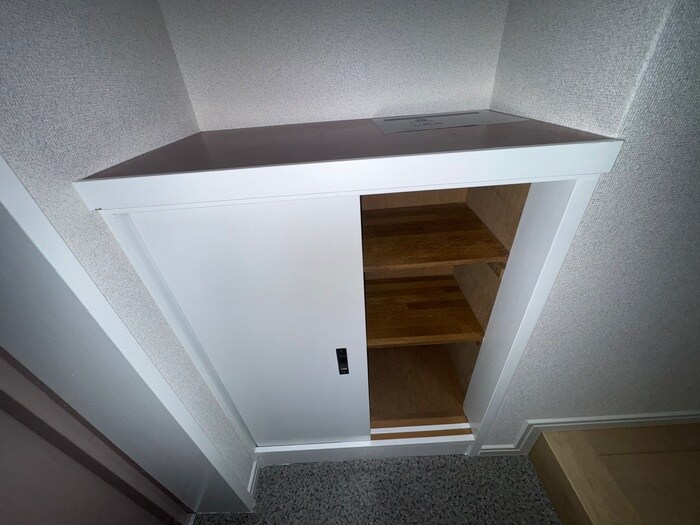 物件内観写真15　(靴箱)