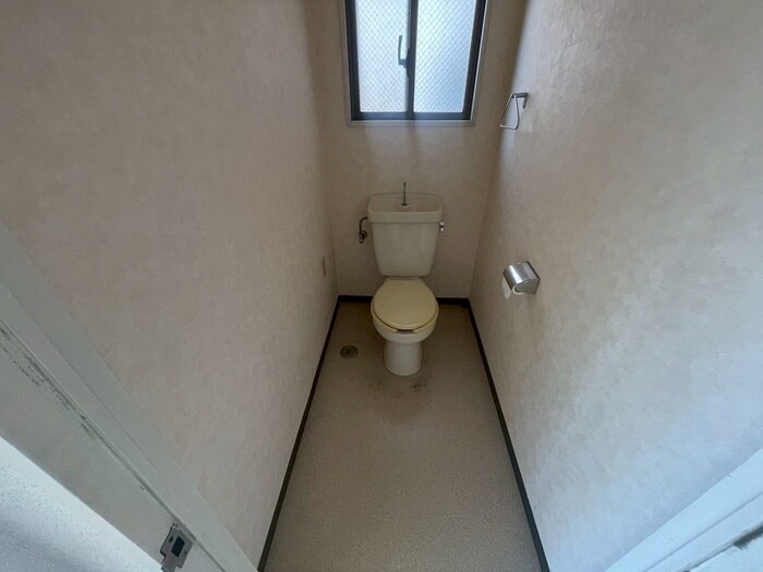 物件内観写真13　(トイレ)