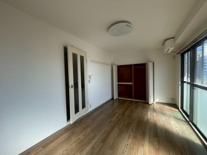 物件内観写真21　(居室)