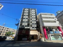 ウエストクイ－ンズの外観写真