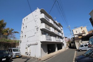 ハイツ山田外観写真
