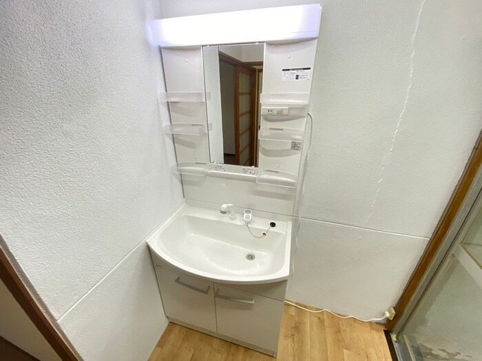 物件内観写真13　(洗面)