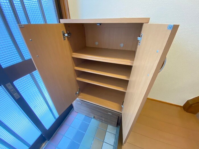 物件内観写真18　(靴箱)