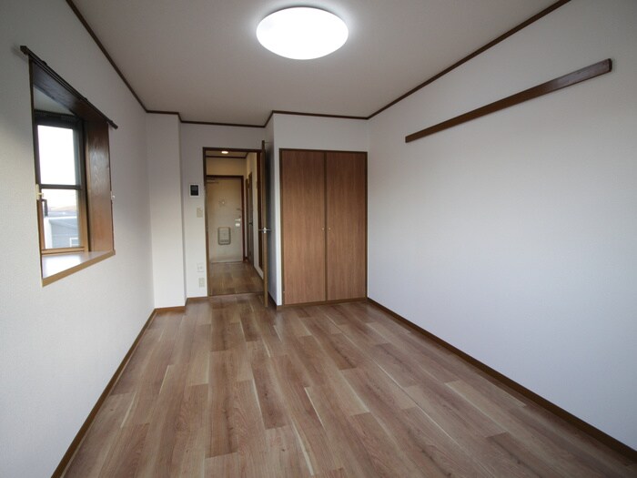 物件内観写真10　(居室)