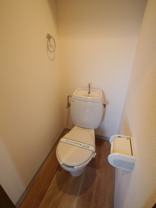 物件内観写真13　(トイレ)