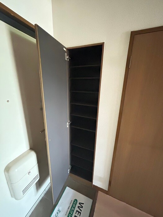 物件内観写真16　(靴箱)