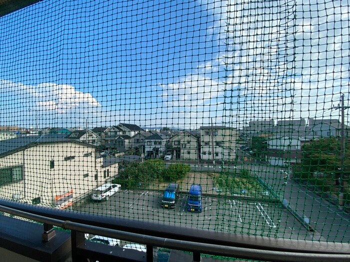 物件内観写真17　(室内からの展望)