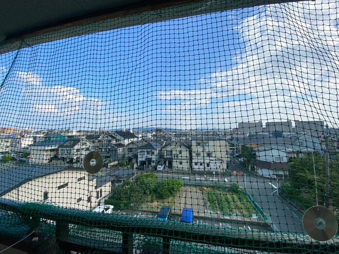 物件内観写真17　(室内からの展望)