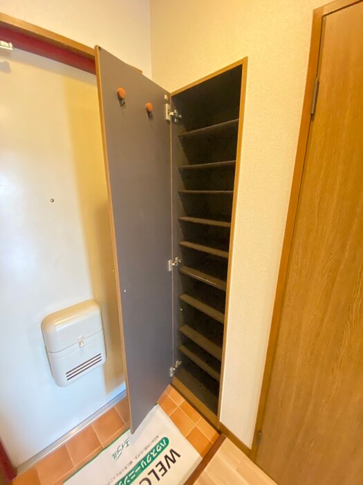 物件内観写真18　(靴箱)