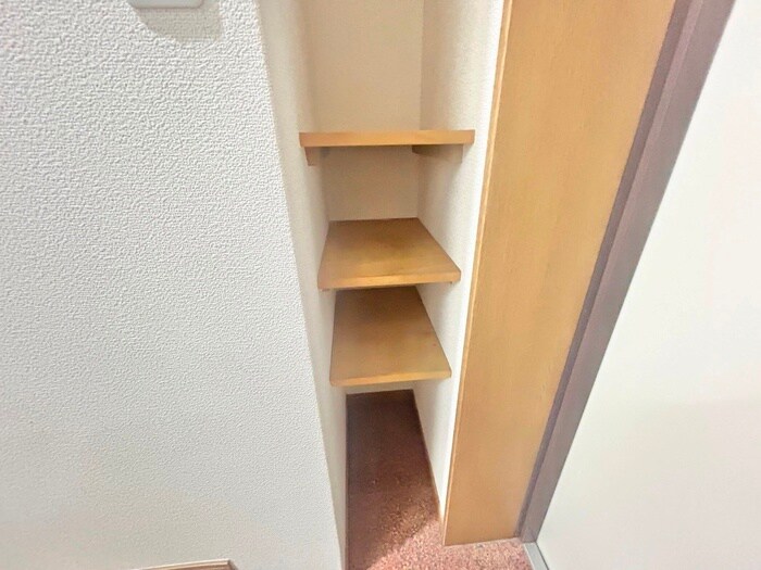 物件内観写真16　(靴箱)