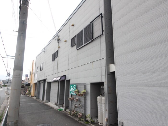 物件外観写真5　(外観写真)