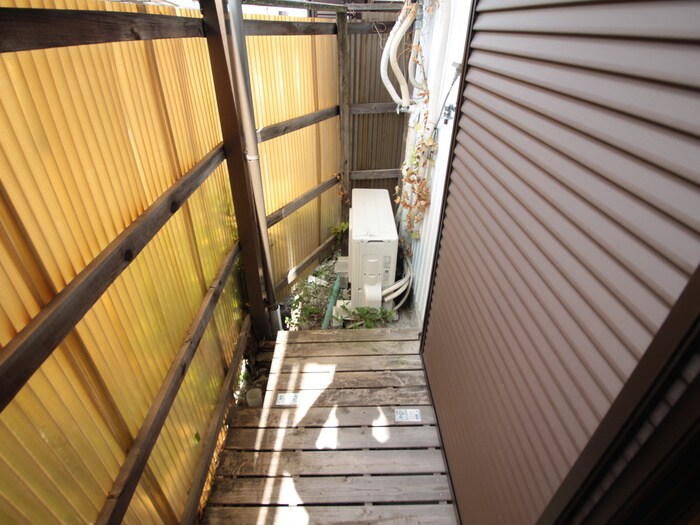 物件内観写真15　(洗濯機置場)