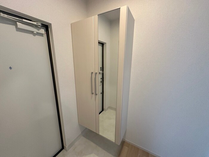 物件内観写真16　(靴箱)