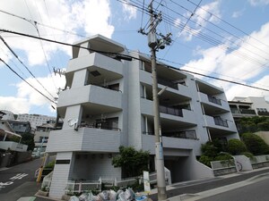 セントラルハイツ岡本（1－B）外観写真