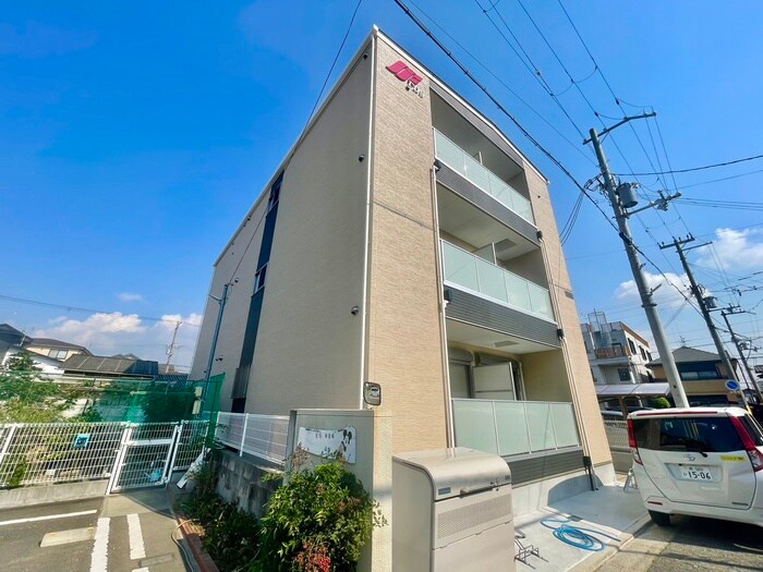 物件外観写真1　(外観写真)