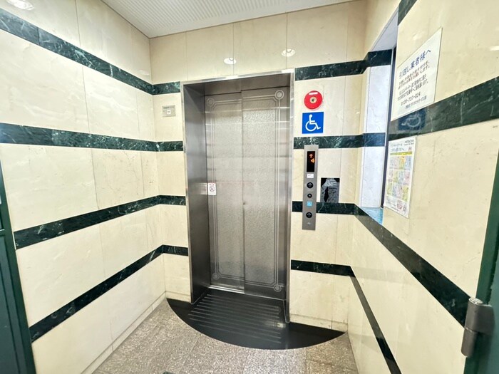 物件外観写真6　(建物設備)