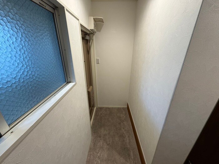 物件内観写真21　(玄関)