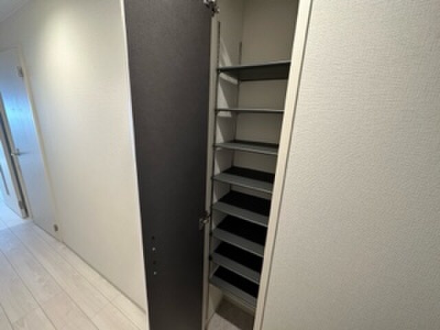 物件内観写真19　(靴箱)
