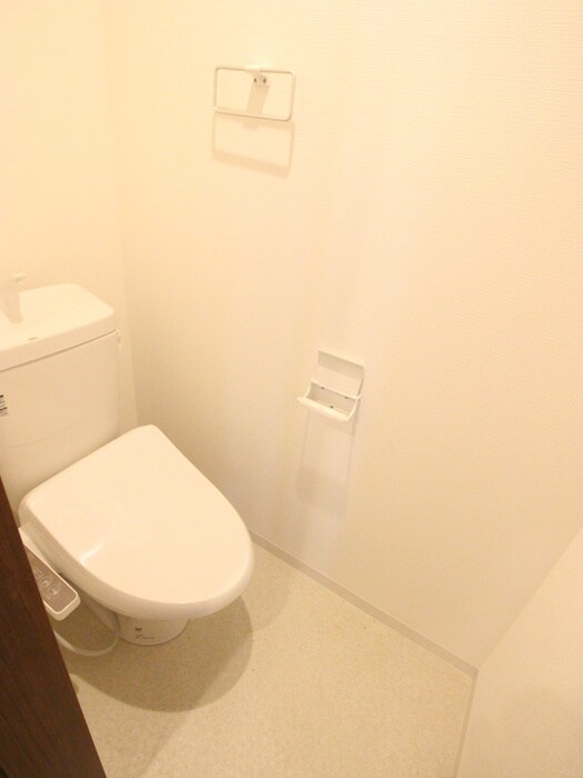 物件内観写真10　(トイレ)