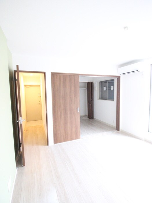 物件内観写真14　(居室)