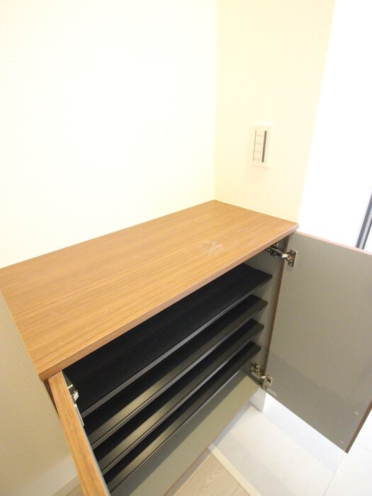 物件内観写真21　(靴箱)