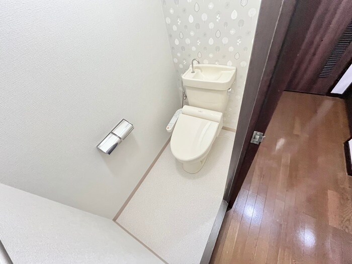 物件内観写真13　(トイレ)