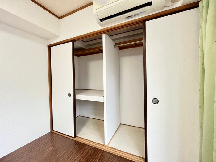物件内観写真15　(収納)