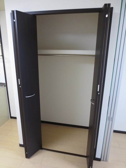 物件内観写真9　(収納)