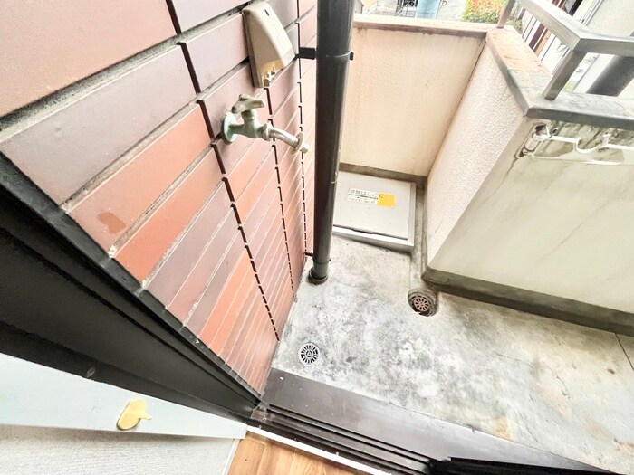 物件内観写真20　(洗濯機置場)