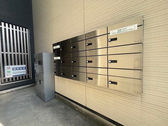 物件外観写真4　(建物設備)