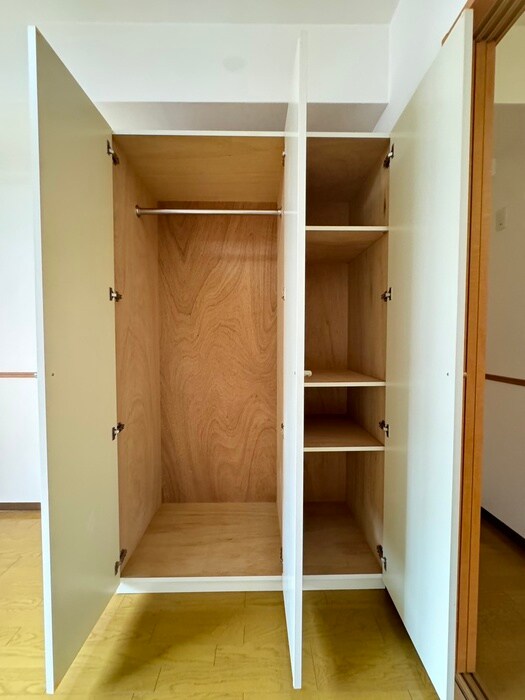 物件内観写真13　(収納)