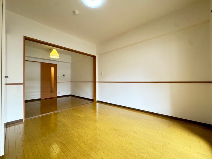 物件内観写真21　(居室)