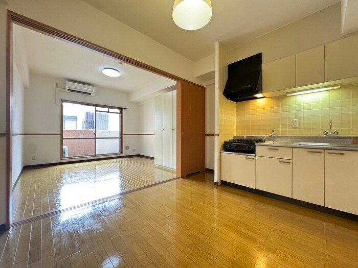 物件内観写真22　(居室)