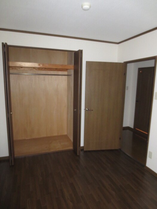 物件内観写真8　(内観写真)