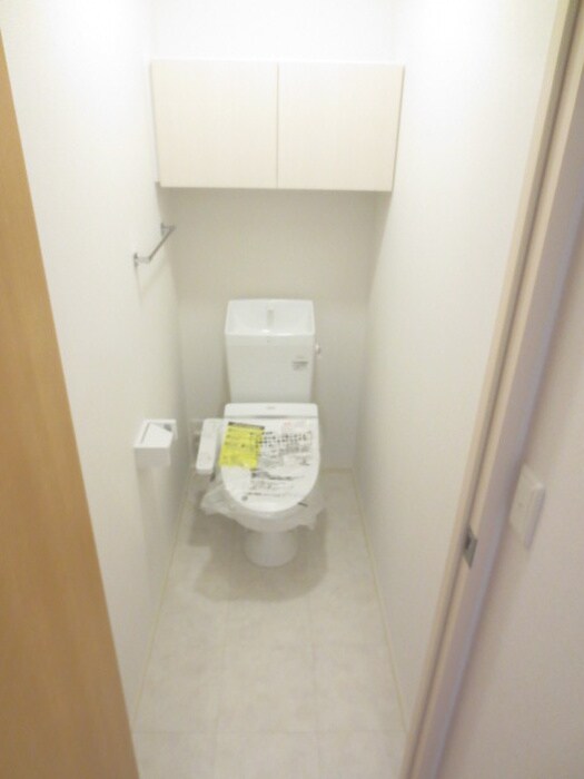 物件内観写真14　(トイレ)