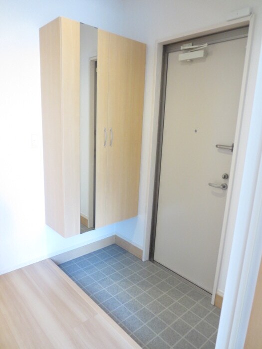 物件内観写真22　(玄関)