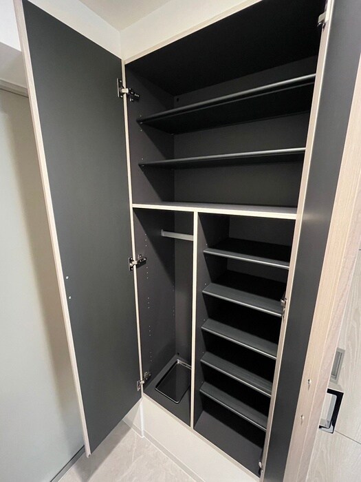 物件内観写真15　(靴箱)